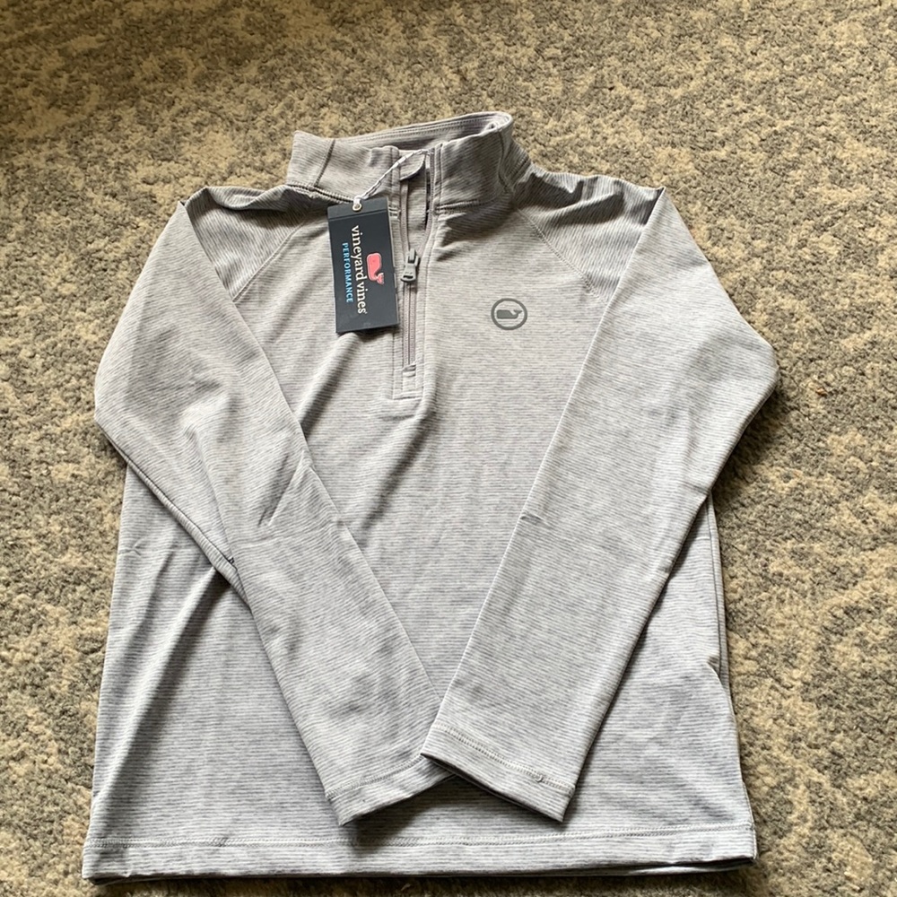 Half zip vineyard vines boys shirt- striped grey size 7 NWT